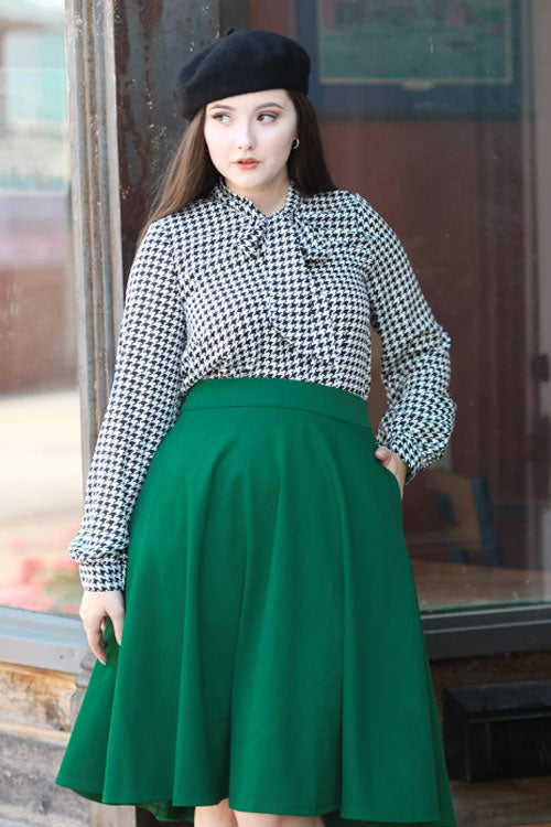 Retrolicious Long Sleeved Bow Top in Houndstooth