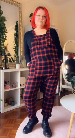  Banned Atlanta Overalls in Red Tartan - Kitty Deluxe Selfie