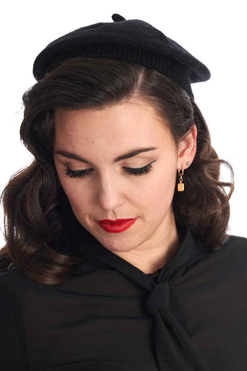 Banned Retro Lorelei Knitted Beret in Black