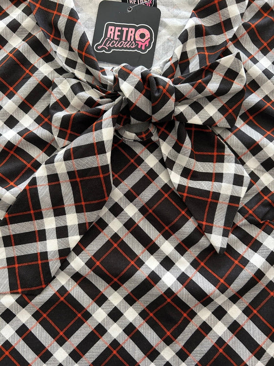 Retrolicious Bow Top in Halloween Plaid