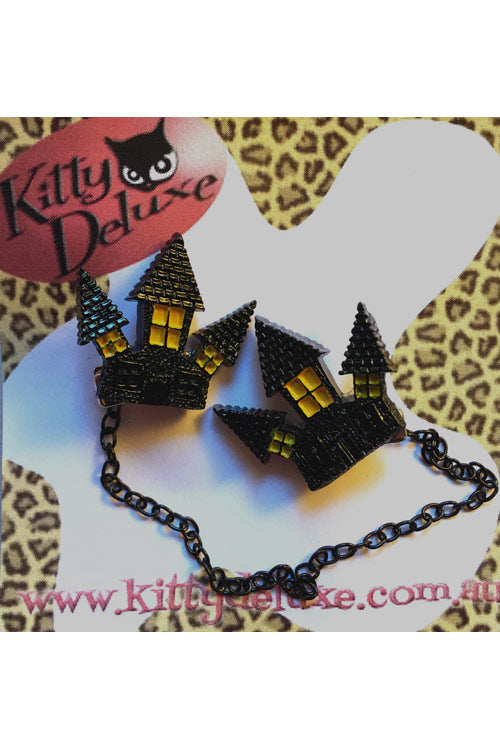 Kitty Deluxe Cardigan Clips in Haunted House Design
