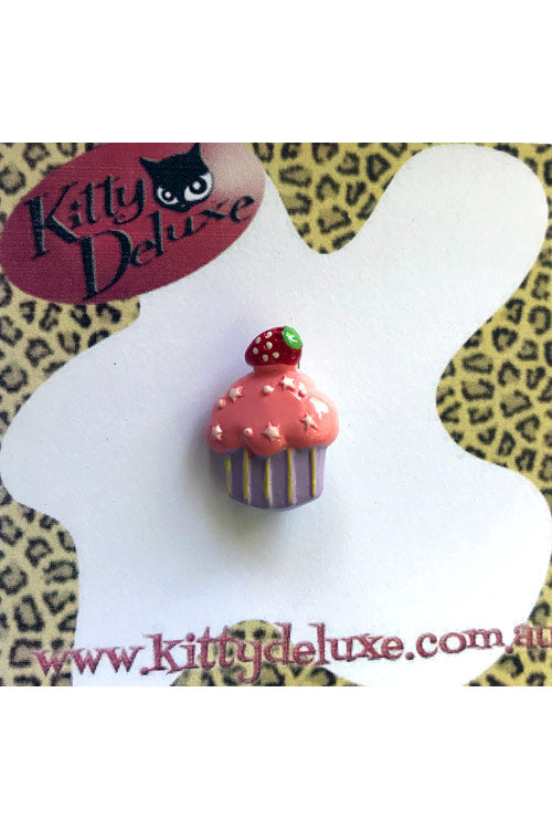 Kitty Deluxe Broochlette Mini Brooch in Strawberry Cupcake