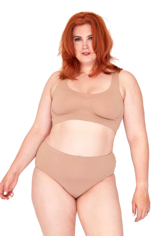Pamela Mann Curvy Seam Free Comfort Support Top/Bra in Nude