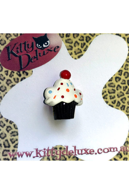 Kitty Deluxe Broochlette Mini Brooch in Sprinkles Cupcake
